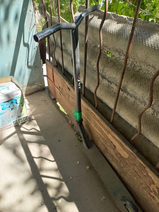 Продам Самокат б/у