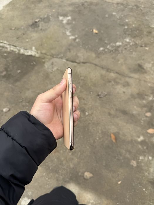 Iphone 11 pro gold