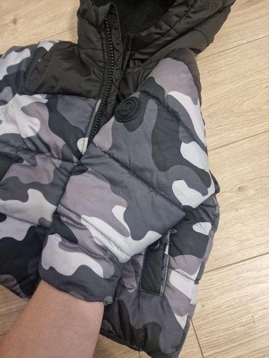 Бебешко яке Michael Kors 12 месеца и боти Ecco 21 размер