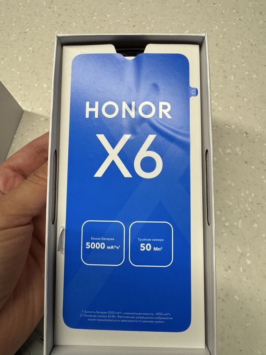 Продам телефон Honor X6 25 000