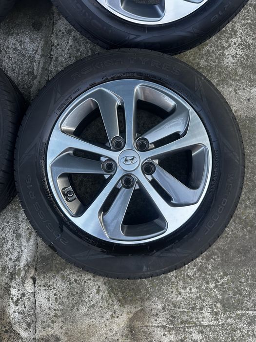 Jante Hyundai cu anvelope vara R16