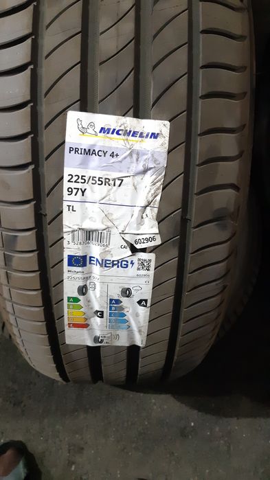 Продам новую резину.