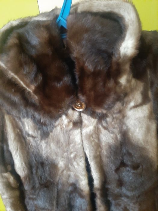 Продам шубу норковую