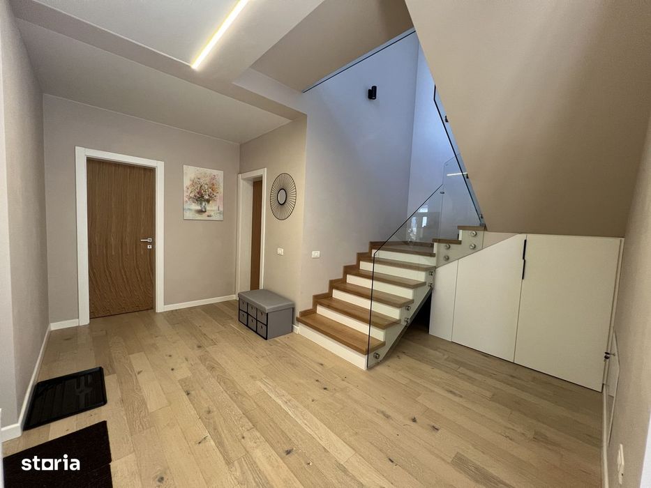 Casa premium de inchiriat 5 camere