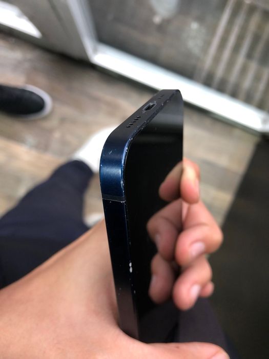 Iphone 12 zor narxda