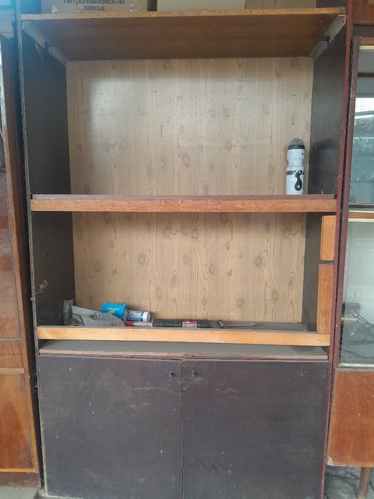 Отдам даром шкафы