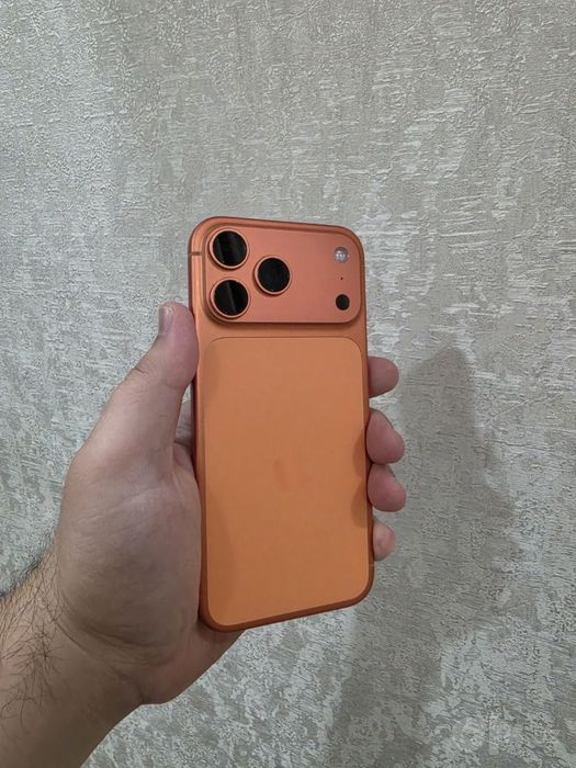 Iphone 17 Pro max E-Sim Sotiladi!