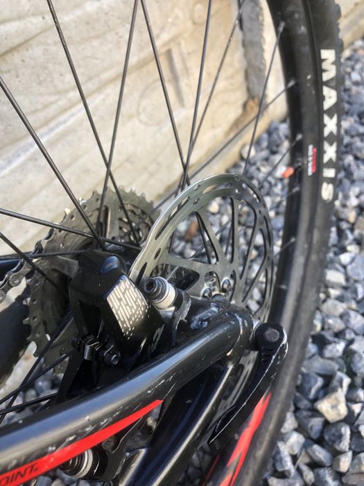 Giant Stance 2 custom - RockShox 35 (150mm) - SRAM Code RS