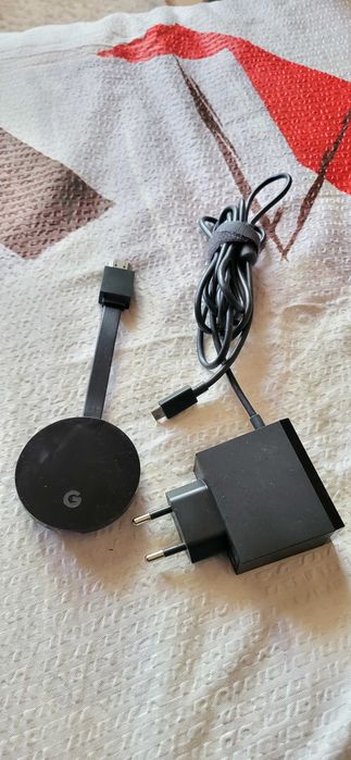 Chromecast Ultra dongle original Google 4K NC2 6A5 fuctional