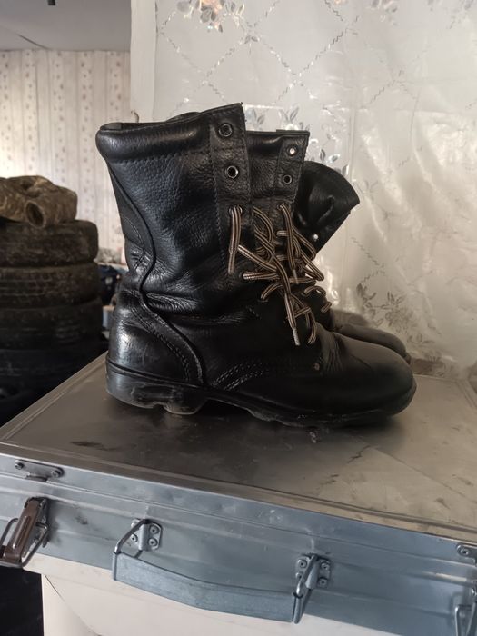 Продам берцы 40р