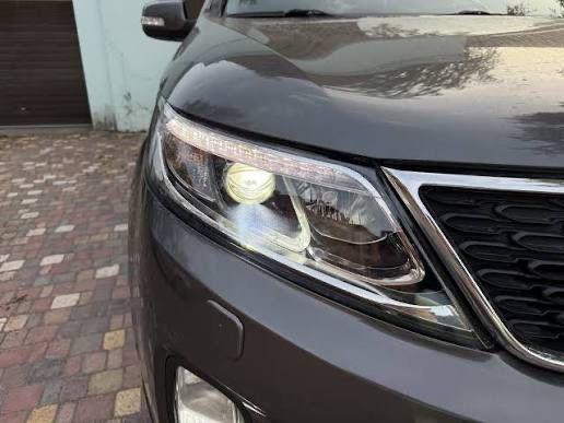 Стекла Фары Киа Сорента / Kia Sorenta