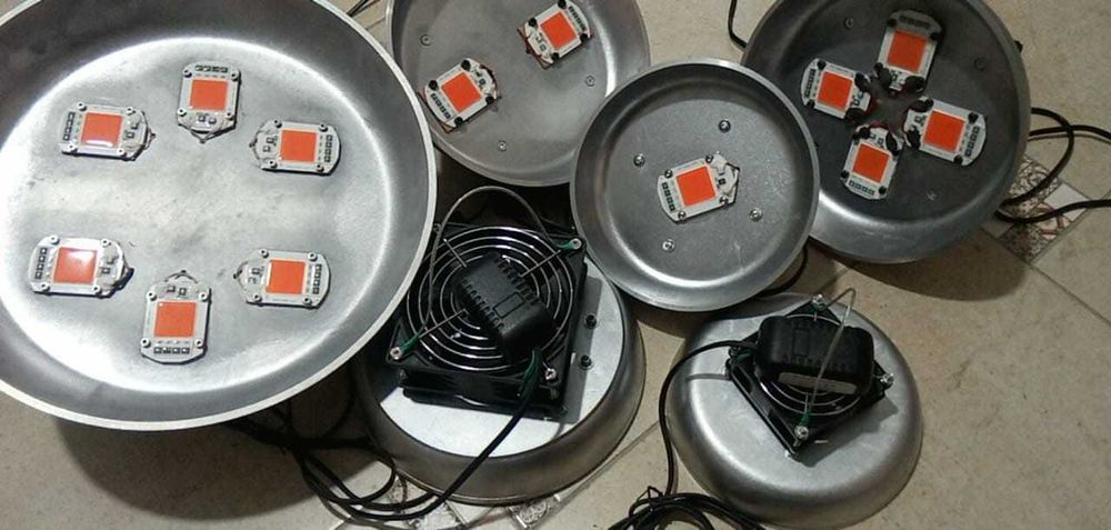 Фито-свето-диоды фито-лампы ГОТОВЫЙ ФИТО-СВЕТИЛЬНИК 140w для растений