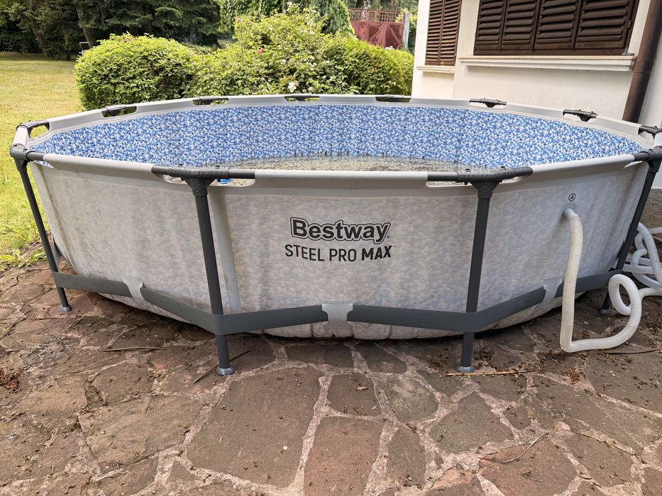 Басейн Bestway