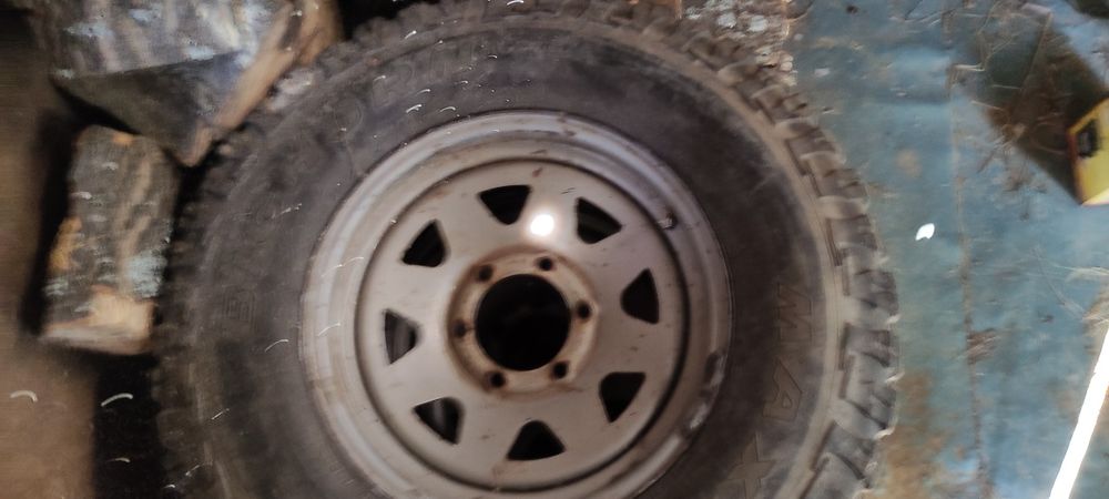 Гуми със джанти 4х4