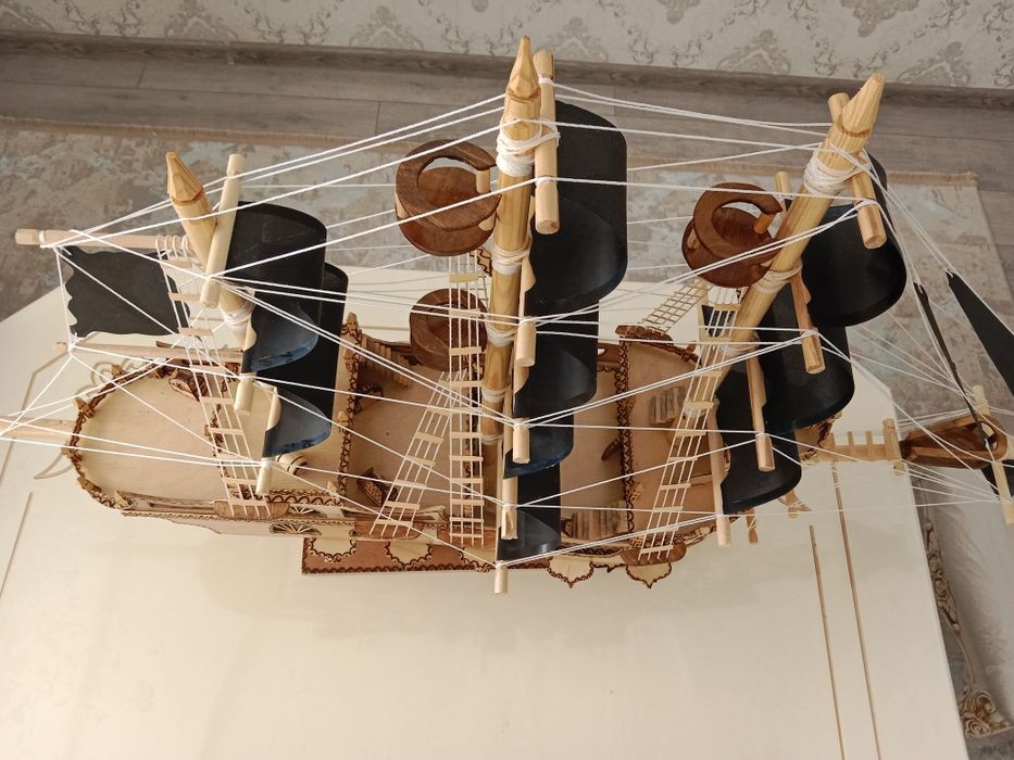 Сувинер   корабль.