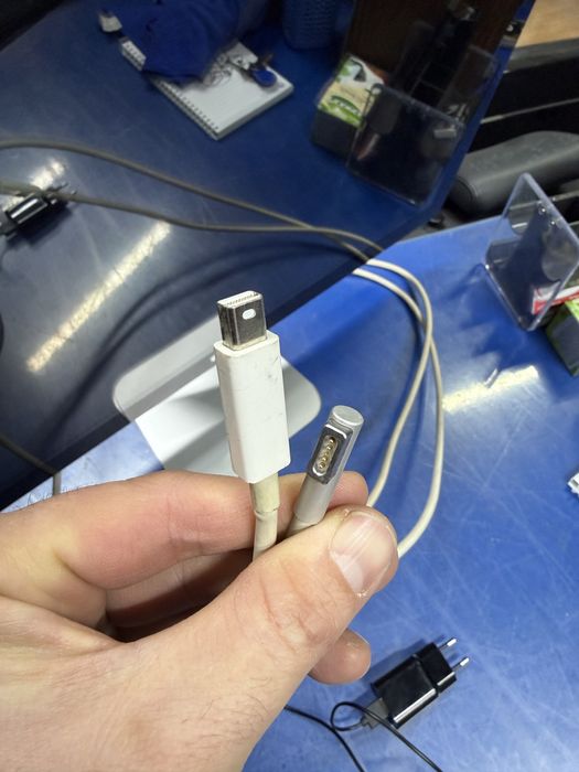 Монитор apple  27 дюмов