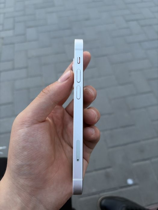 Iphone 12 mini белый
