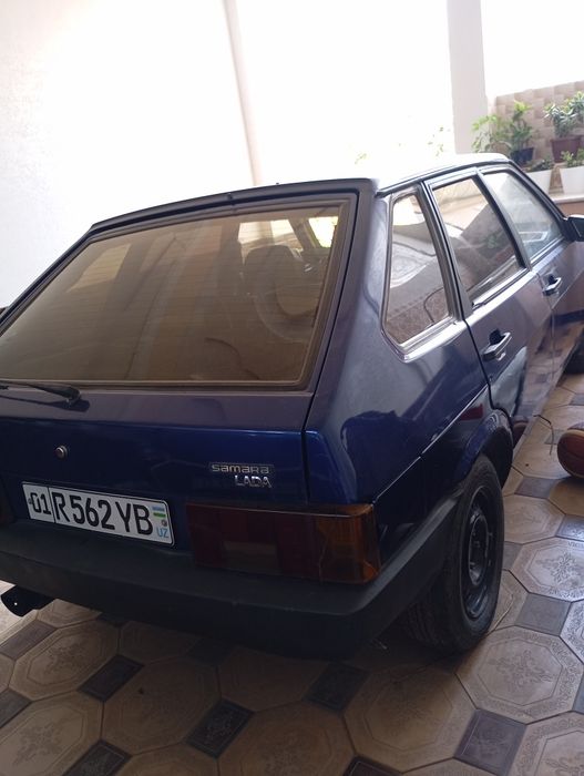 Продаю легковой автомобиль,