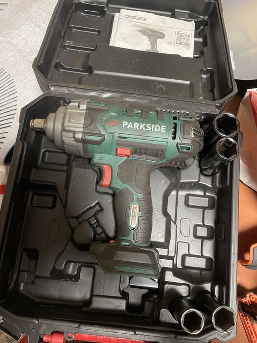 Акумулаторен гайковерт Parkside