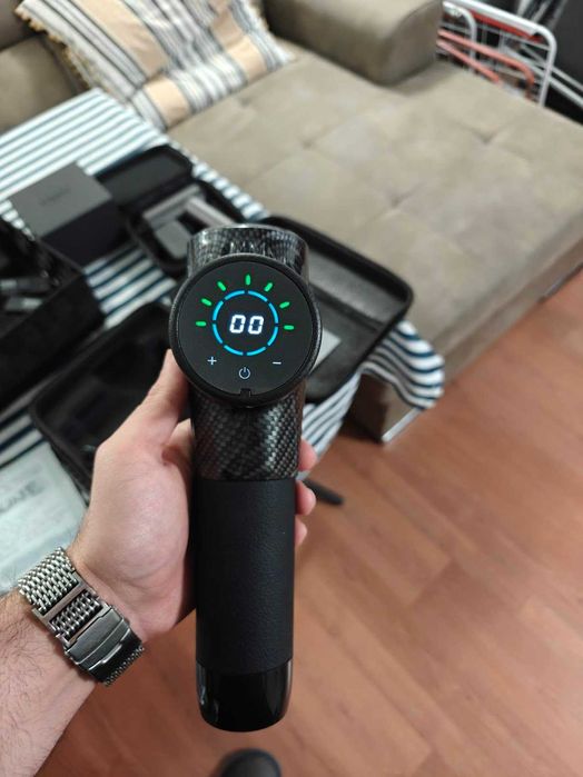 Полупрофесионален Масажор | 16.8V | Карбоново Покритие