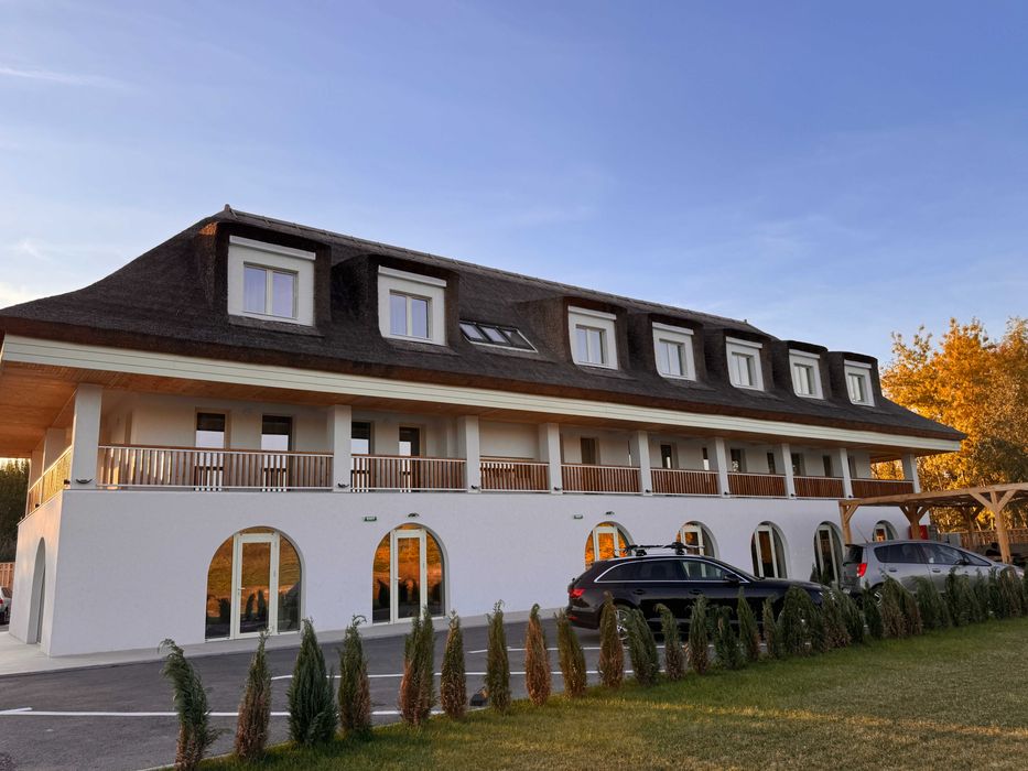 ACOPERIS STUF rustic sau exotic - beach bar, foisor, pensiuni, casa