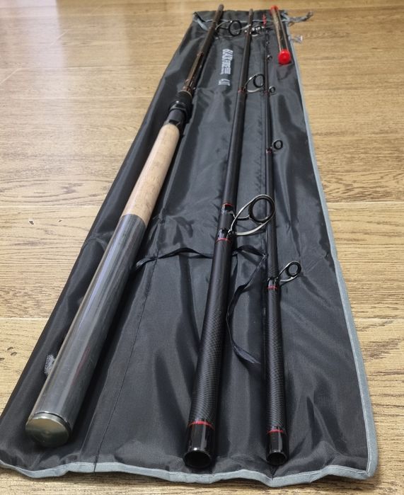Lanseta Feeder FL BLACK FORCE 4.20 + Mulineta FL Strategist 6000