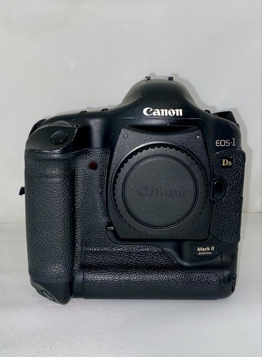 Canon 1Ds mark 2