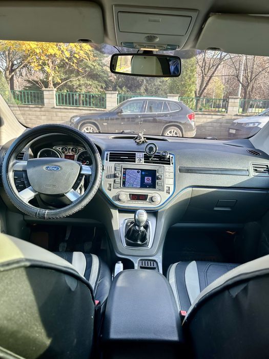 Se vinde Ford Kuga