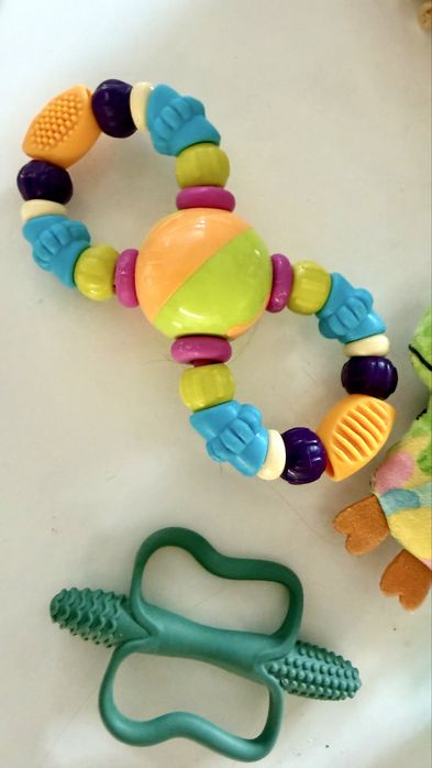 играчки / гризалки за бебе