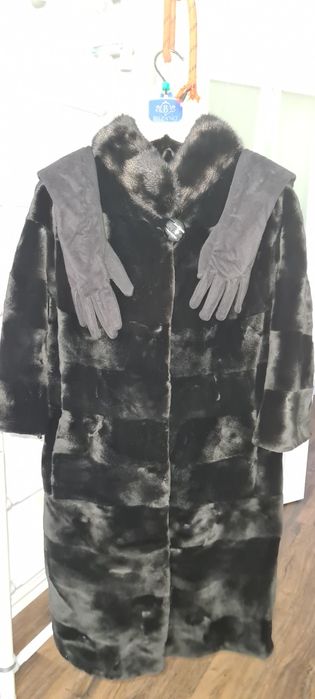 Продам норковую шубу