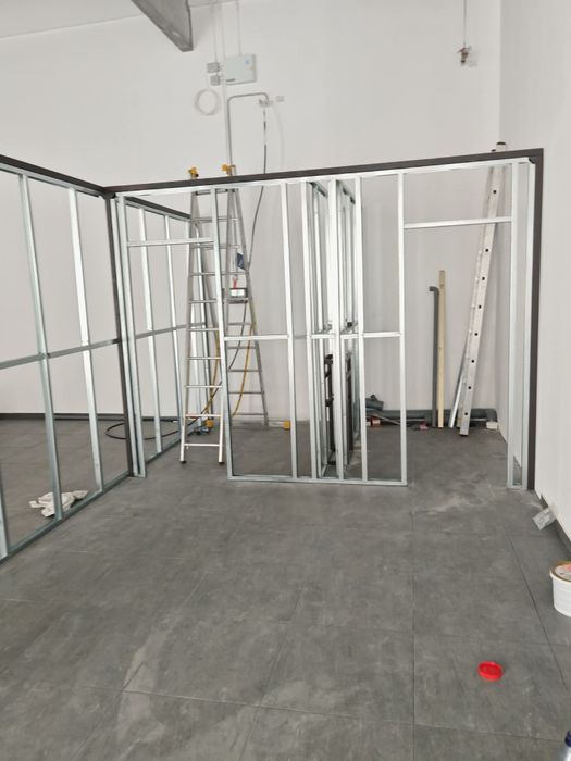 Amenajări interioare și exterioare