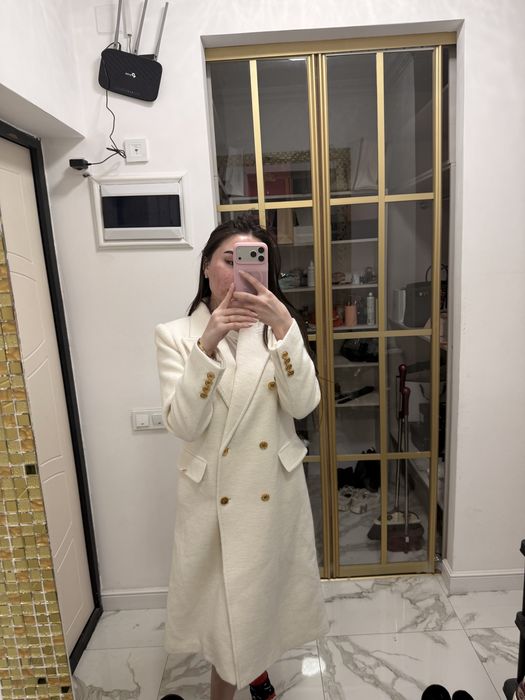 Продаю пальто Miu Miu