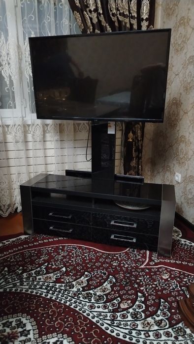 TV partafkasi bilan 3 million TV smart emas 43 talik artel