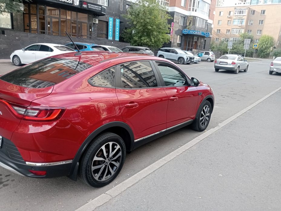 Продам РЕНО АРКАНА 1.6