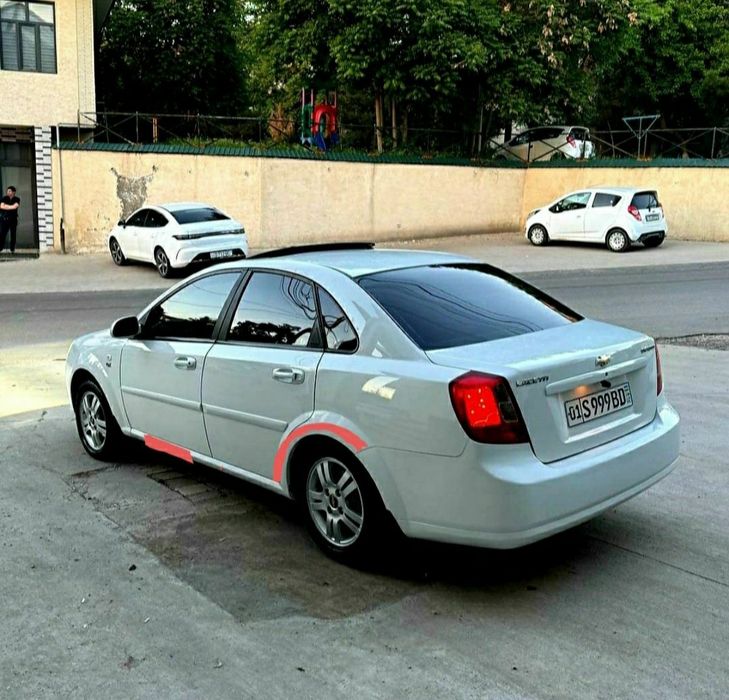 Латетти 1,6 автомат. 2013. Бензин.