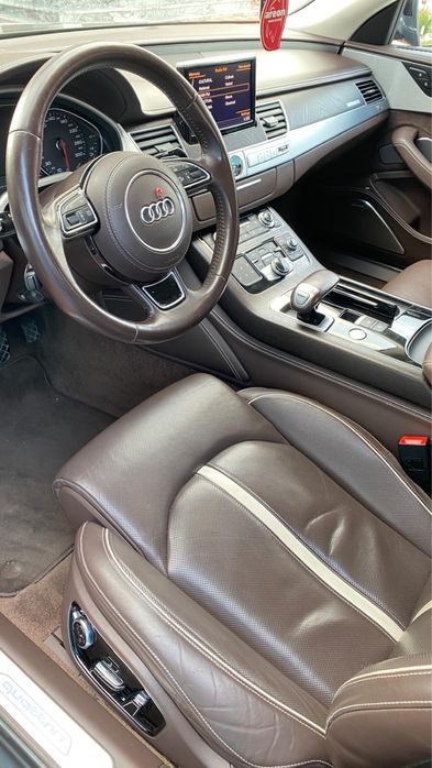 Vand audi a8 2017 sau schimb cu ceva mai nou