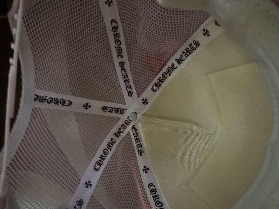 Șapcă Chrome Hearts Trucker Pink/White (Model Hollywood)