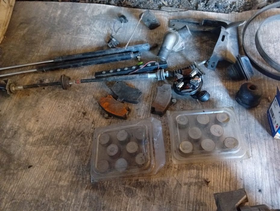 Запчасти на Приору