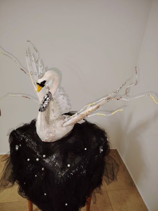 Декориран реалистичен лебед