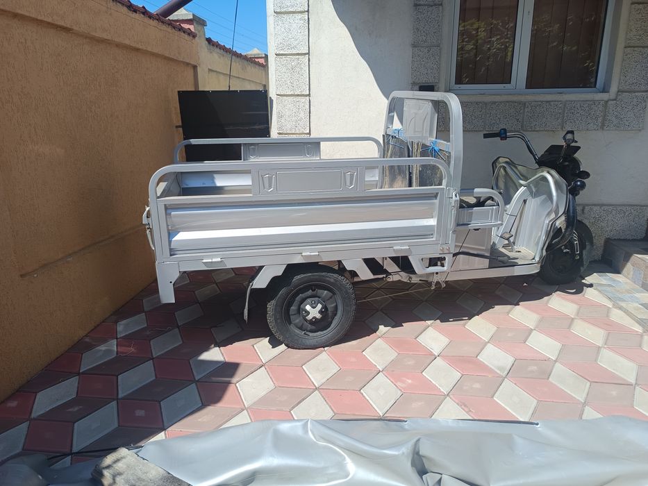 Triciclu electric