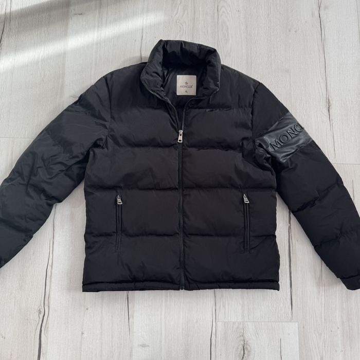 Мъжко зимно яке Moncler