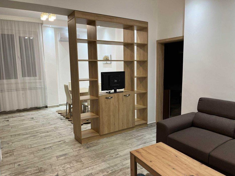 Продава се Тристаен апартамент в София, Лозенец - 106 кв.м за 1765 €/кв.м - Снимка #1