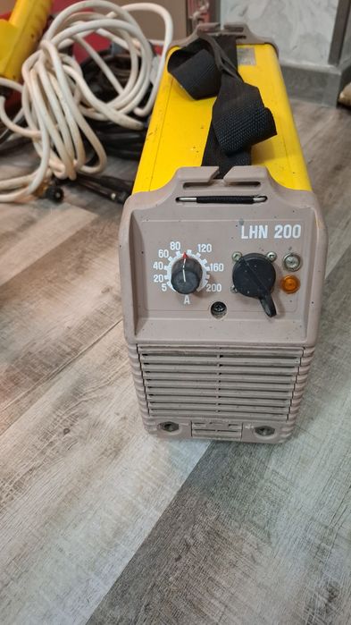 Vand invertor de sudură ESAB CADDY LHN 200A