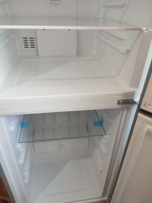 СРОЧНО продам холодильник