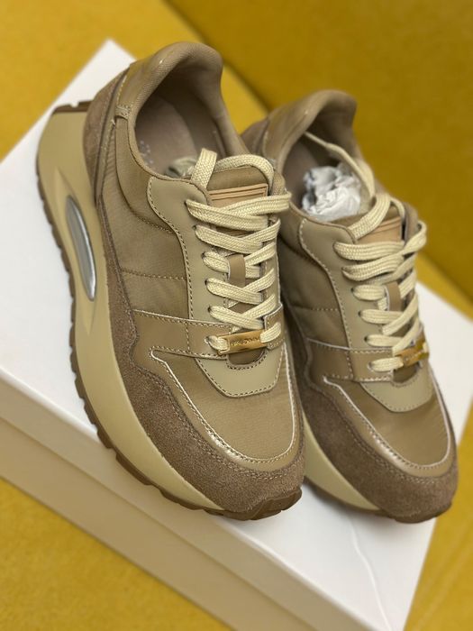 Новые, оригинал. 37 размер