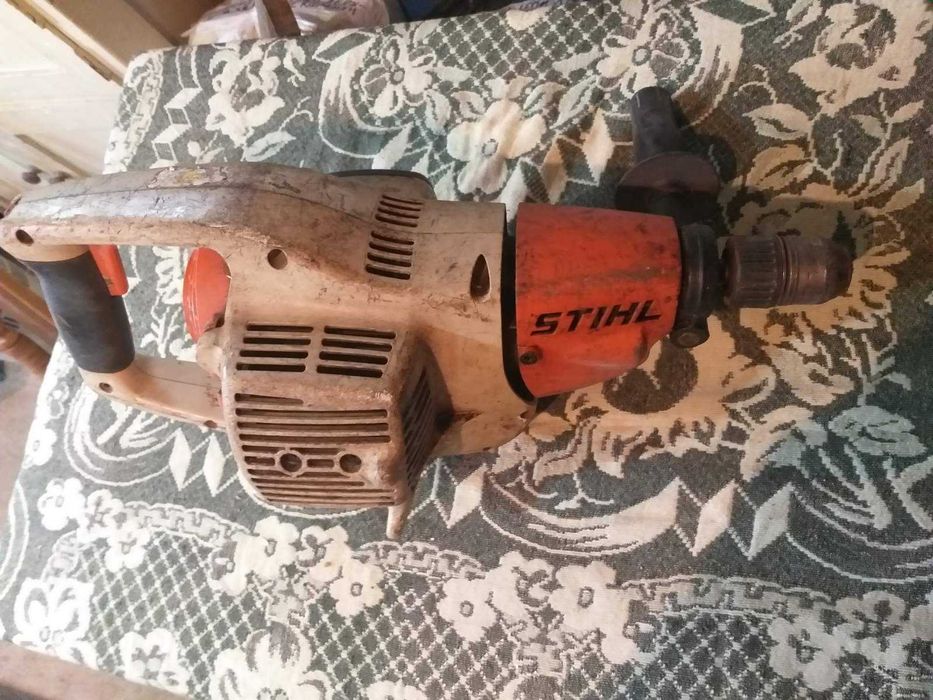 Бензинови бормашини