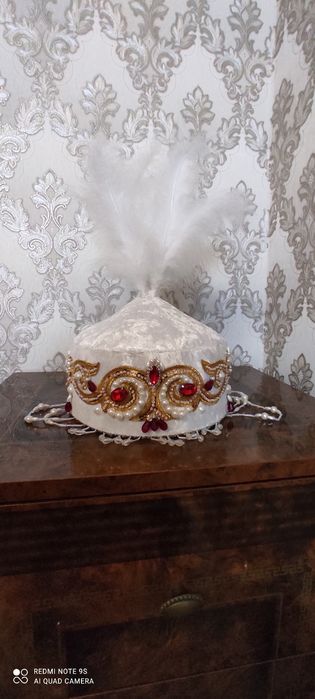 Сәукеле сатылады