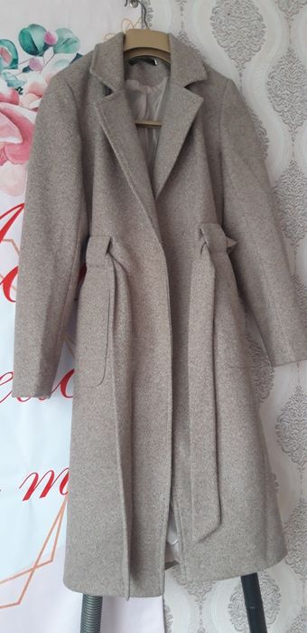 Продам пальто весна