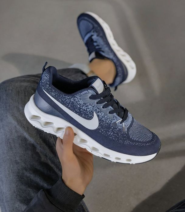 Adidasi bărbat Nike