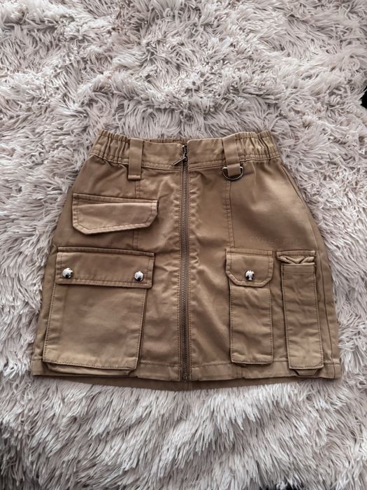 Чисто нова пола Bershka